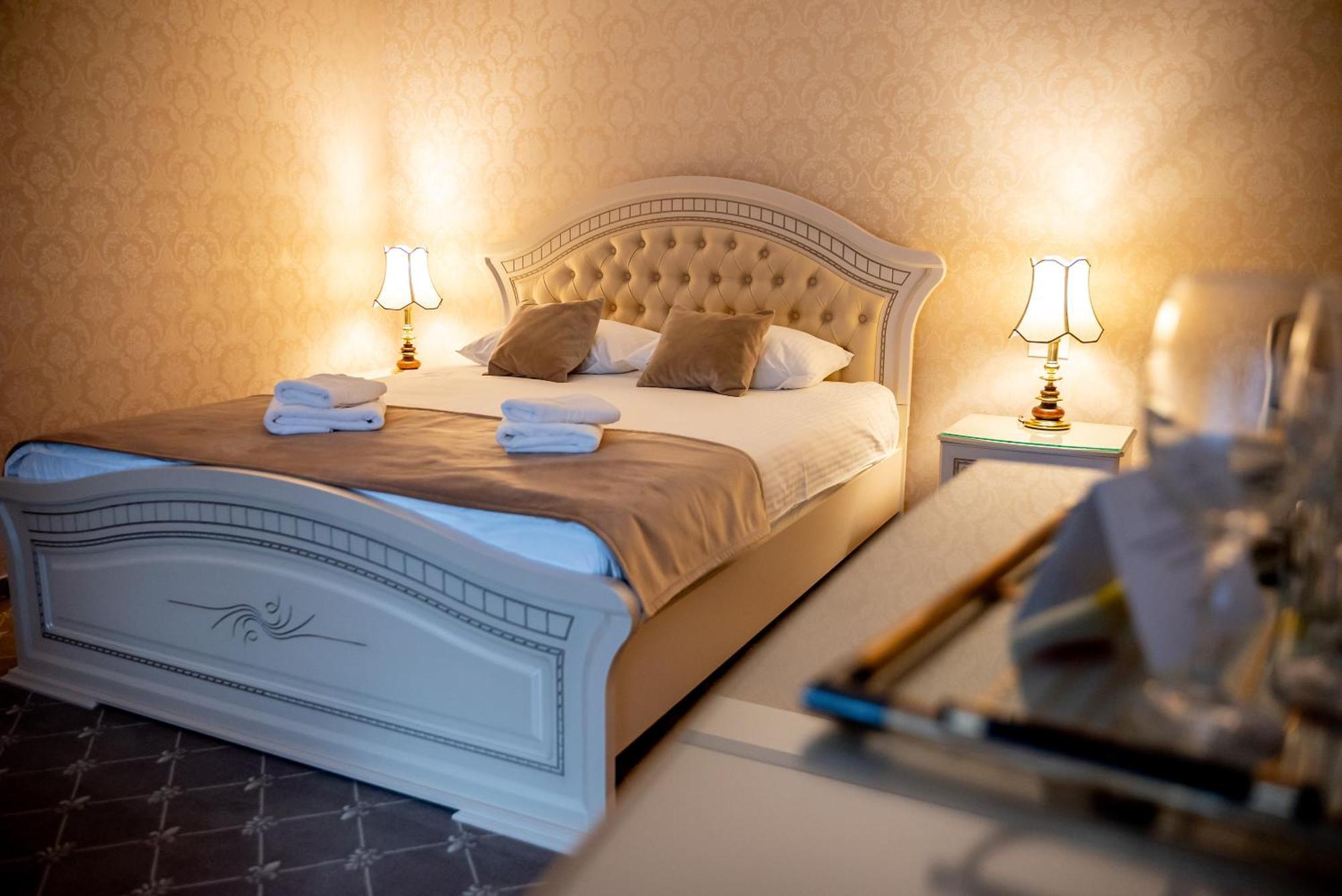 Carpentiere Arena Hotel Răşinari Eksteriør billede