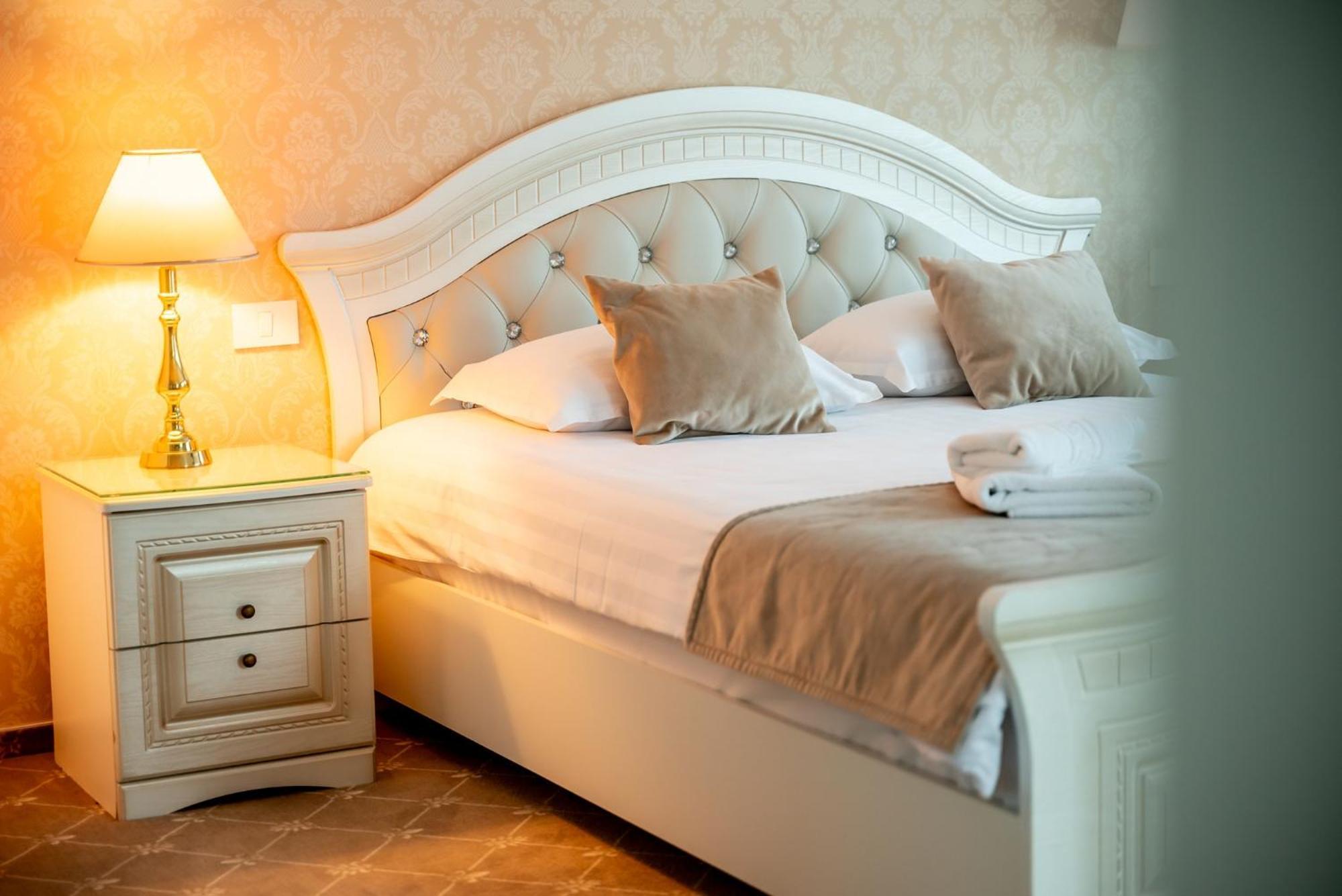 Carpentiere Arena Hotel Răşinari Eksteriør billede