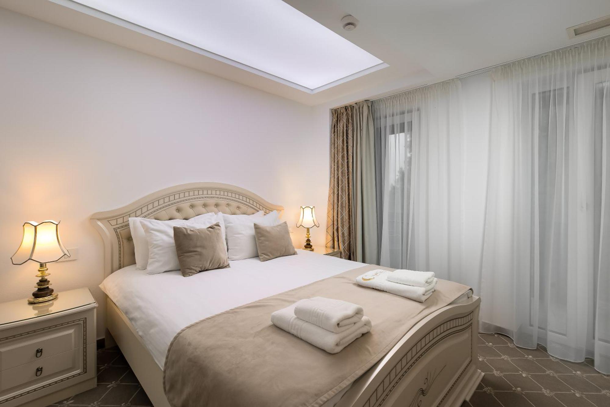 Carpentiere Arena Hotel Răşinari Eksteriør billede